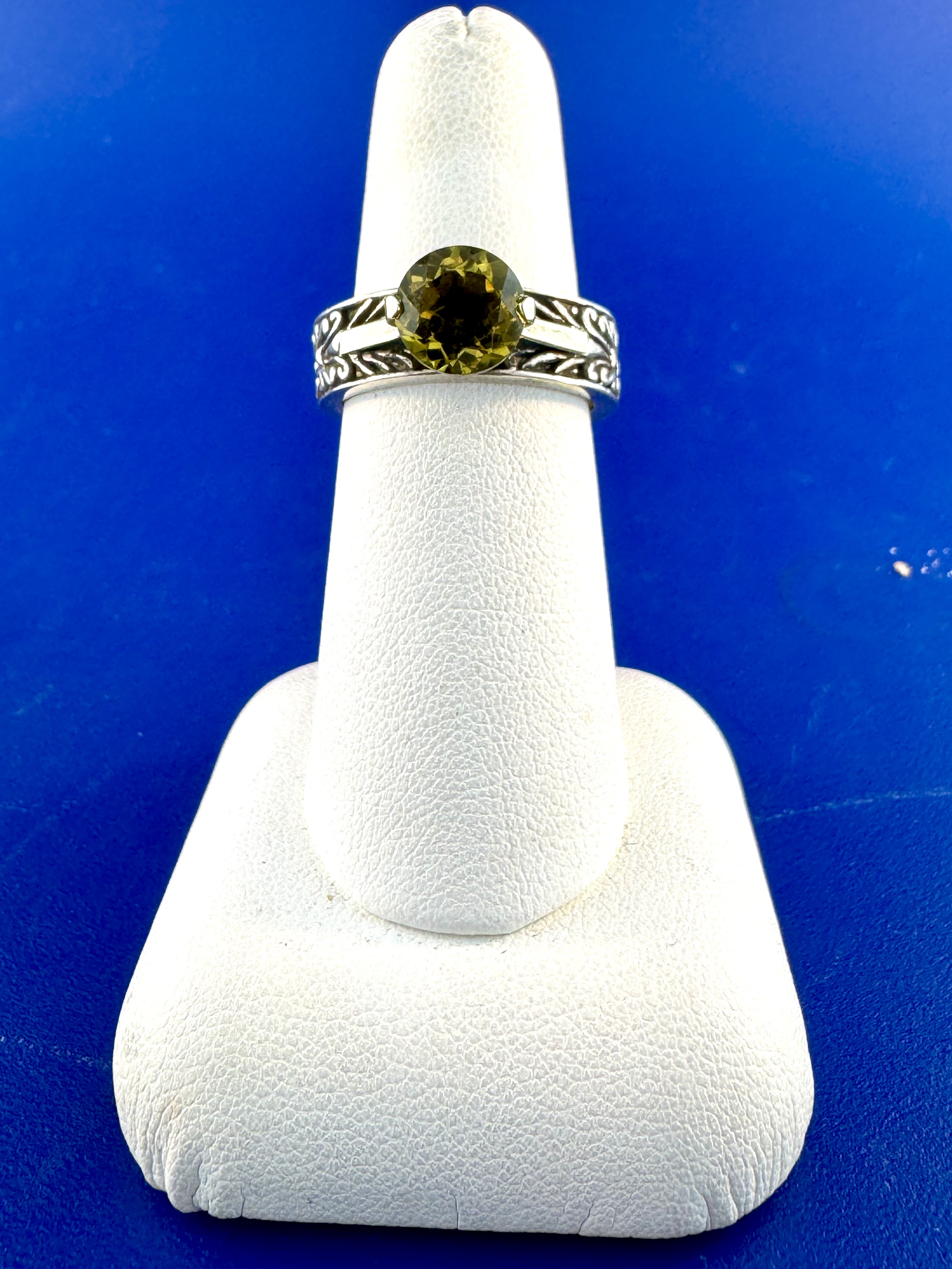 Sterling silver and 18 kt green quartz ring