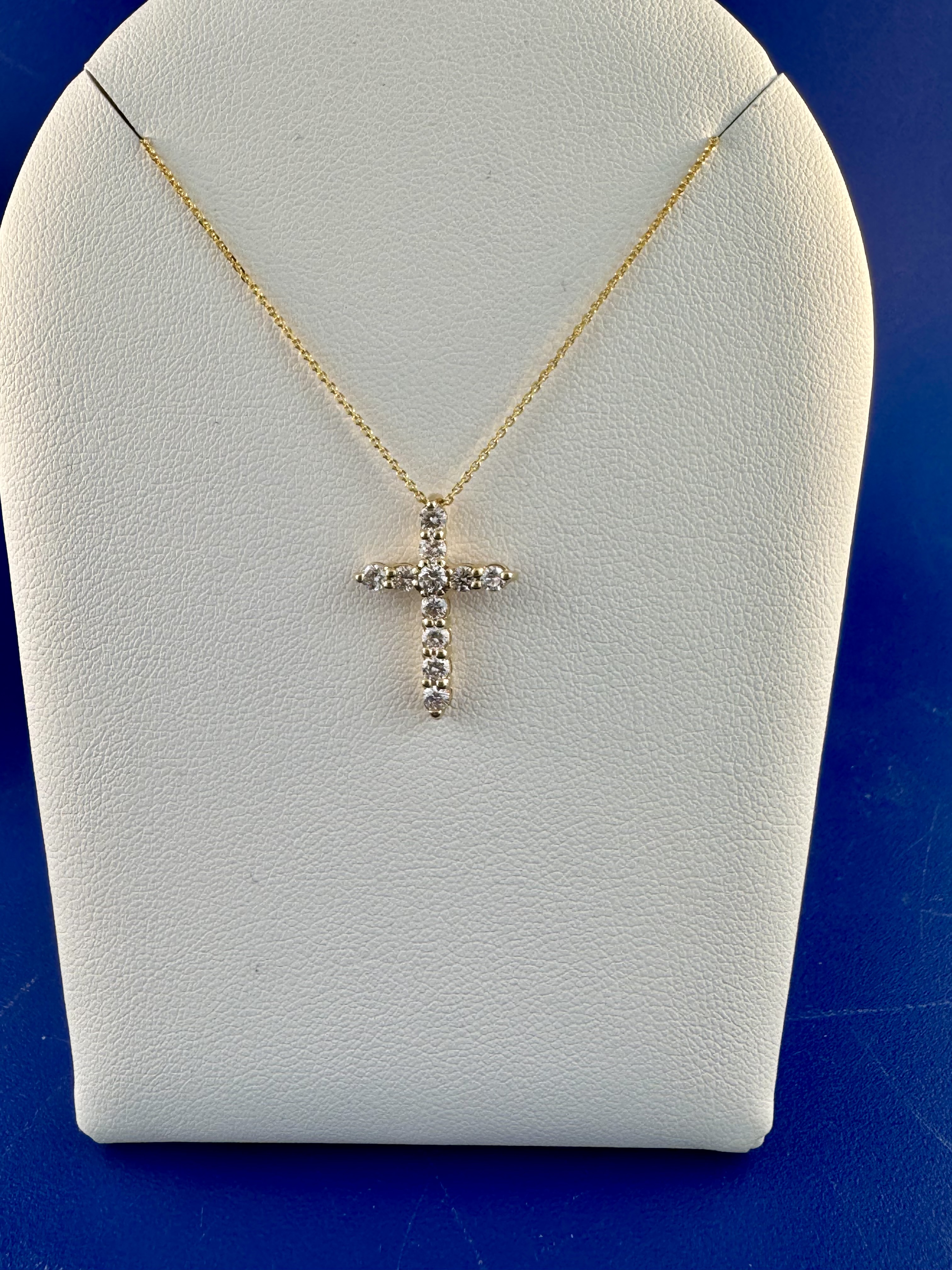 14 kt yellow gold lab grown diamond cross .77 ct