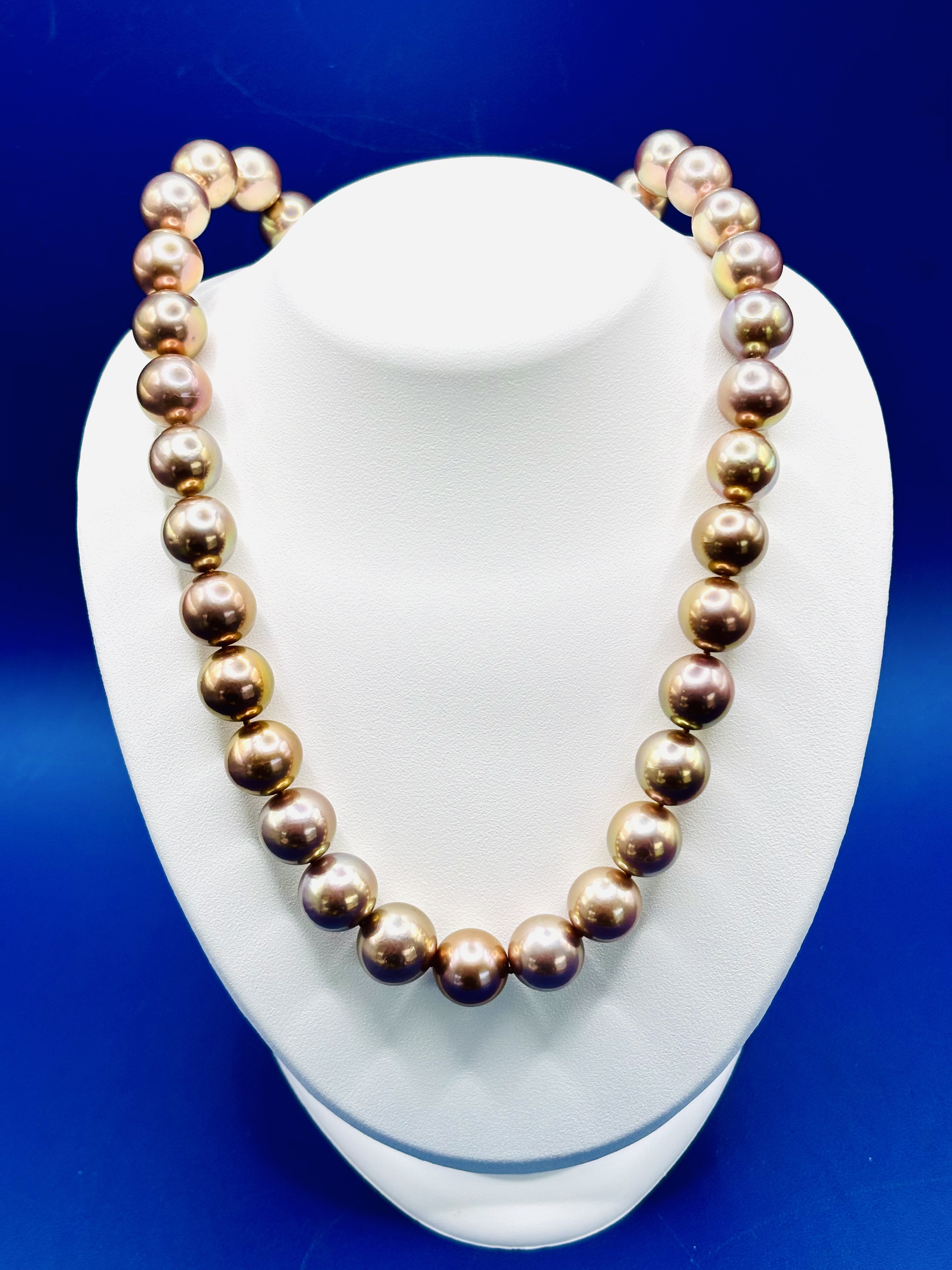 Edison Pearl Necklace