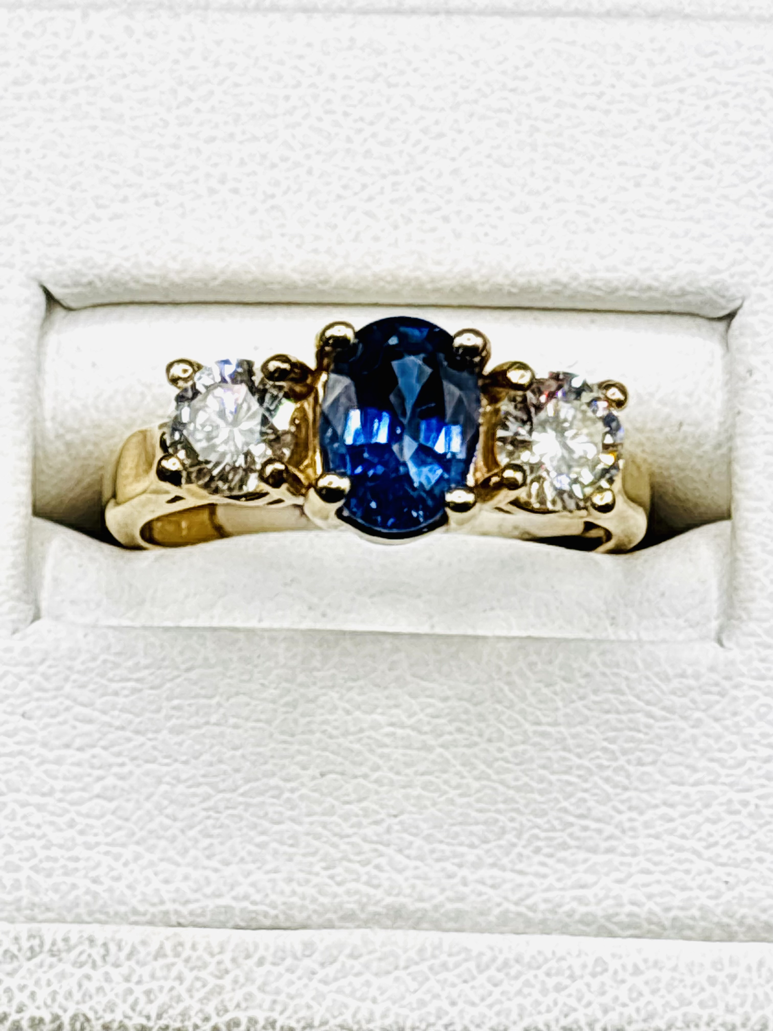 Ceylon Salphire & Diamond Three Stone Ring