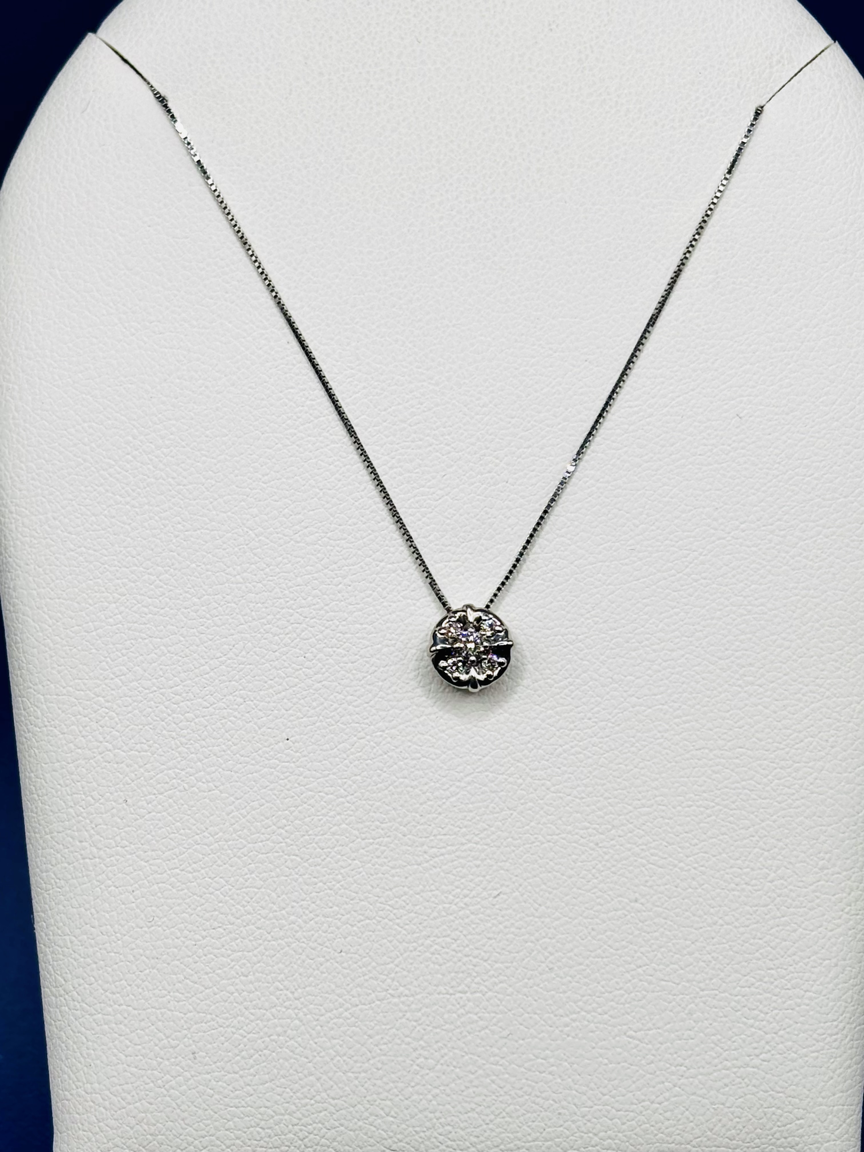Diamond Pendant & Chain