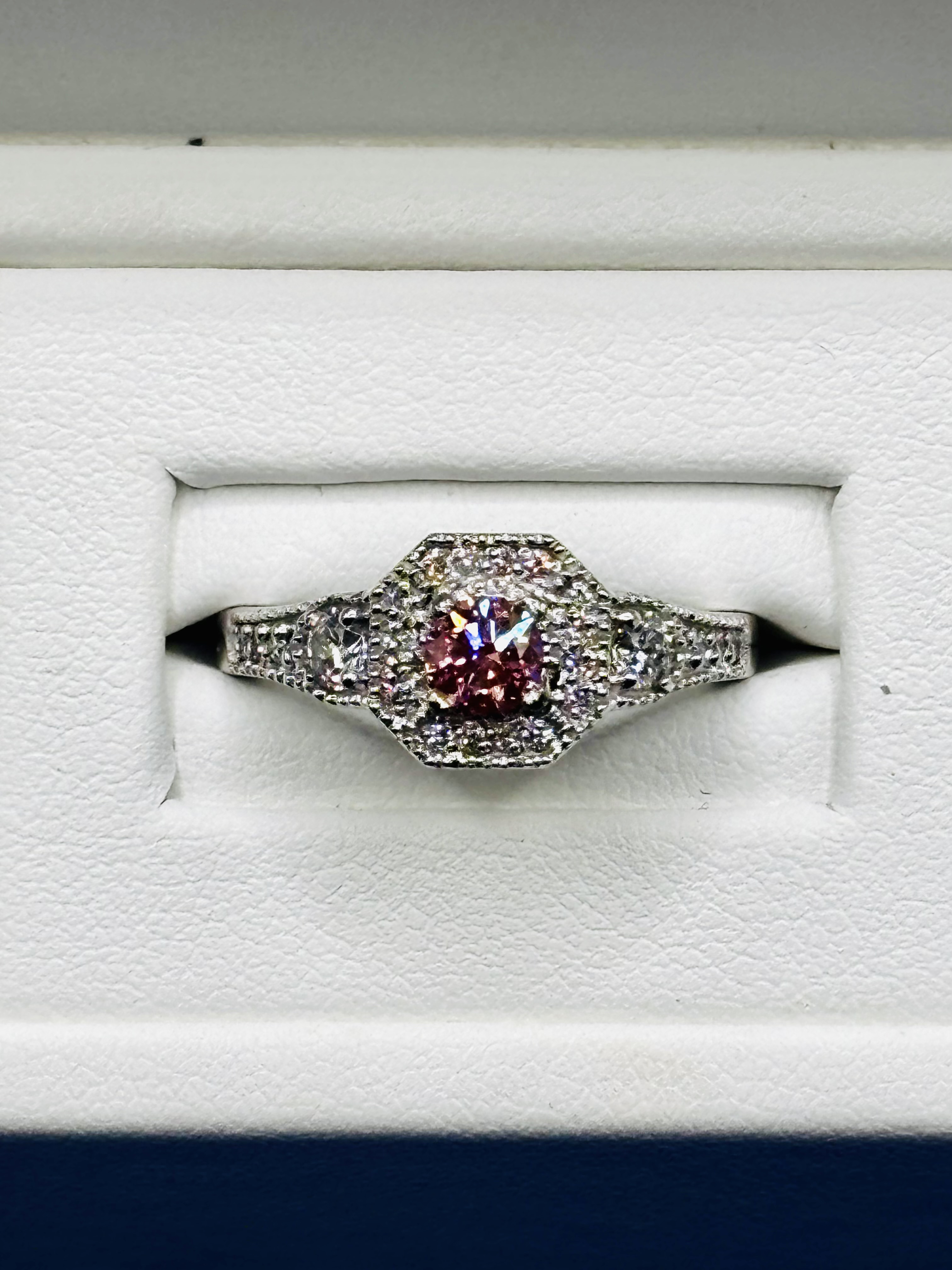 Fancy Vivid Pink Diamond Ring